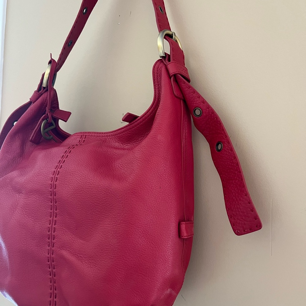 Ecco Red Leather Shoulder Bag with Curved Strap